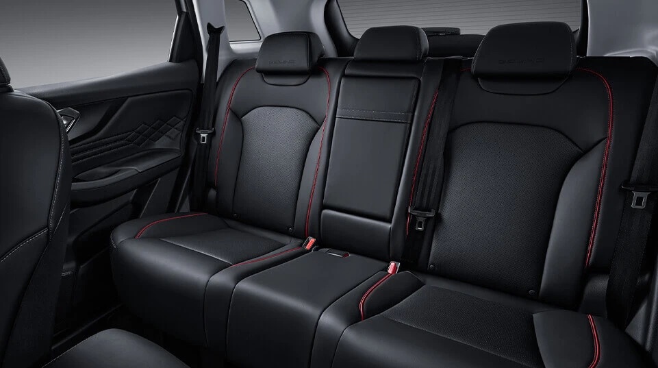 Experience the difference as the ergonomic seating contours to your body, reducing muscle fatigue.