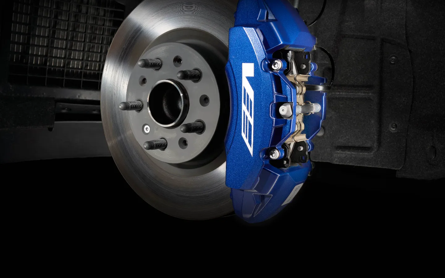 Confidence in motion, and confidence while coming to a stop. CT5 Sport offers available Brembo V Performance brakes that help provide exceptional braking power.