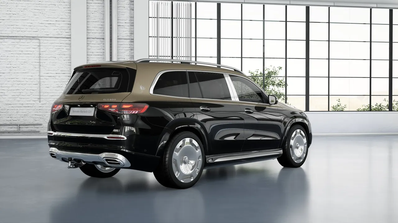 The tailpipe trim elements with a small cross rib emphasize the model`s identity as a Mercedes-Maybach. The same applies to the brand emblem, which is positioned at various points such as on the D-pillar.