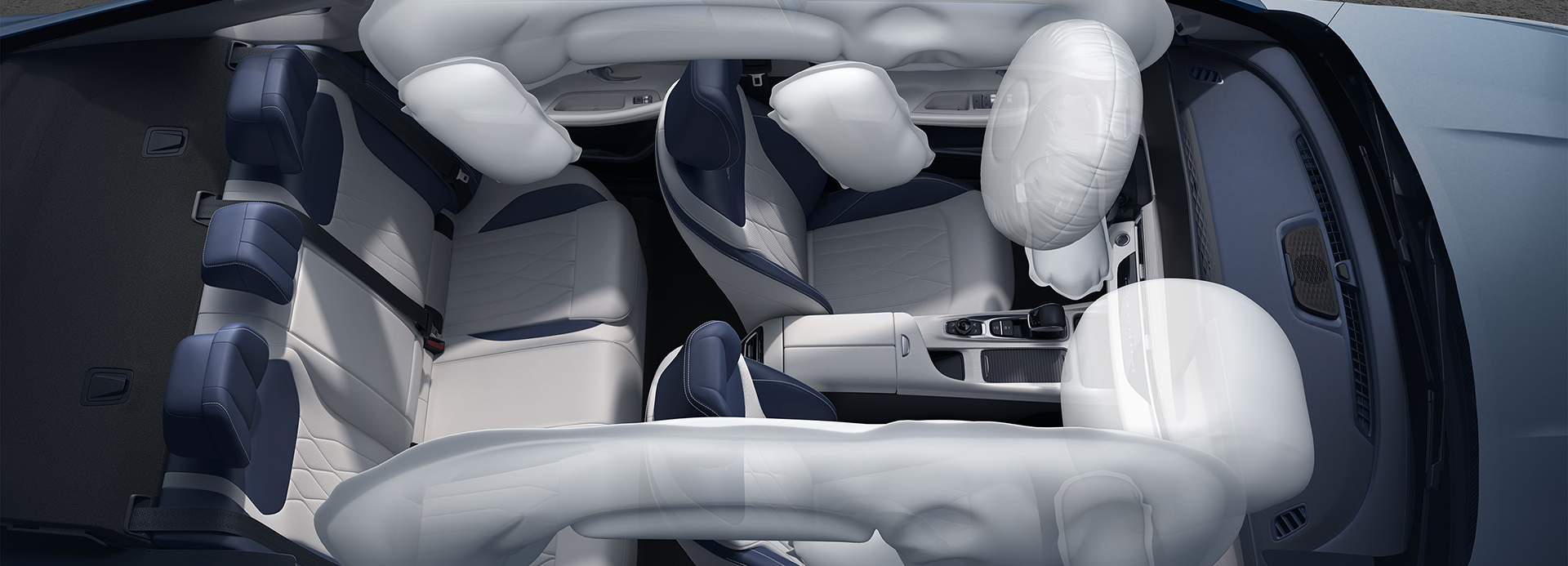 Intellectual sense of peace of mind - unique 10 airbags at the same level.