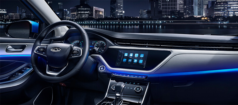 The German Bauhaus design style is applied to interpret the beauty of balance and simplicity of the Future Wing, and the slush-molding instrument panel has delicate texture and is touched soft.