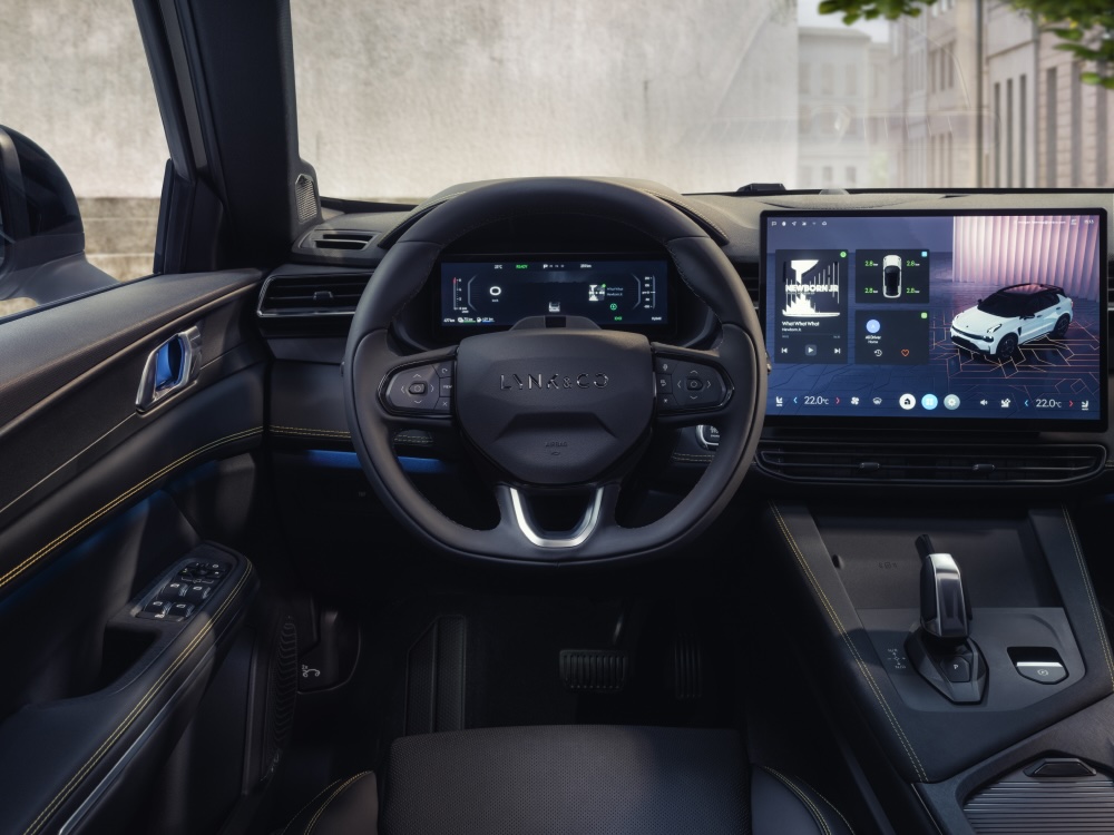 The new 01 is packed with tech that makes your life easier and your trips more enjoyable. Such as a much faster and more responsive infotainment system and 15.4-inch display, 5G connectivity with Wi-Fi hotspot, and over-the-air updates that’ll keep your car on the cusp of technology.