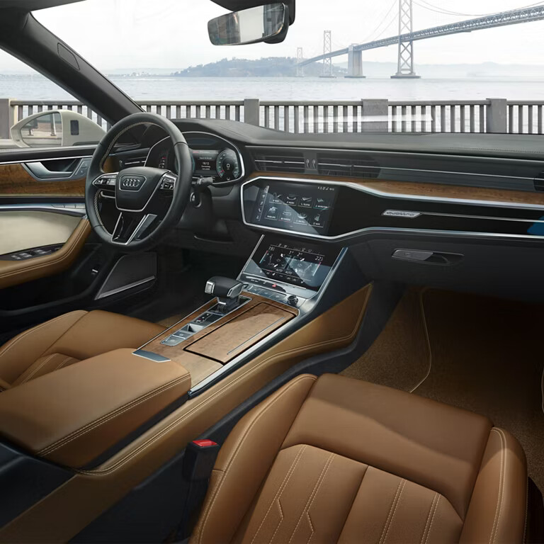 You can also give the interior of the Audi A6 Sedan a personal touch thanks to Audi exclusive: for example, with Valcona Audi exclusive leather upholstery in Havana Brown with contrasting stitching in Alabaster White.