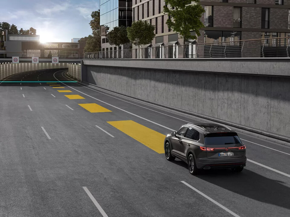 Adaptive Cruise Control ACC helps you to maintain a previously set maximum speed and preset distance to the vehicle in front. ACC also supports you with predictive cruise control and cornering assistance.

ACC can therefore adapt the vehicle’s speed to the relevant speed limits and road layouts (bends, roundabouts etc.).

The Front Assist emergency braking system with pedestrian and cyclist monitoring can warn you of critical situations involving pedestrians, cyclists and other vehicles. It will even brake automatically in emergency situations.