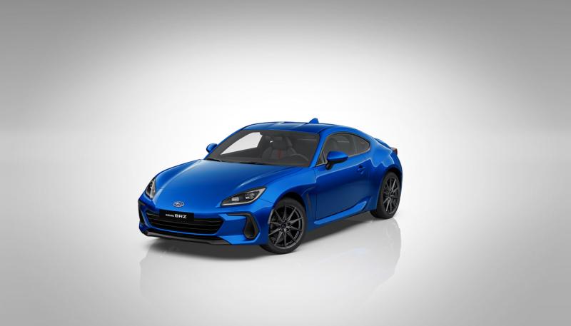 The matte dark grey metallic wheels provide excellent driving performance for a sportier and more enjoyable driving experience on both dry and wet roads.