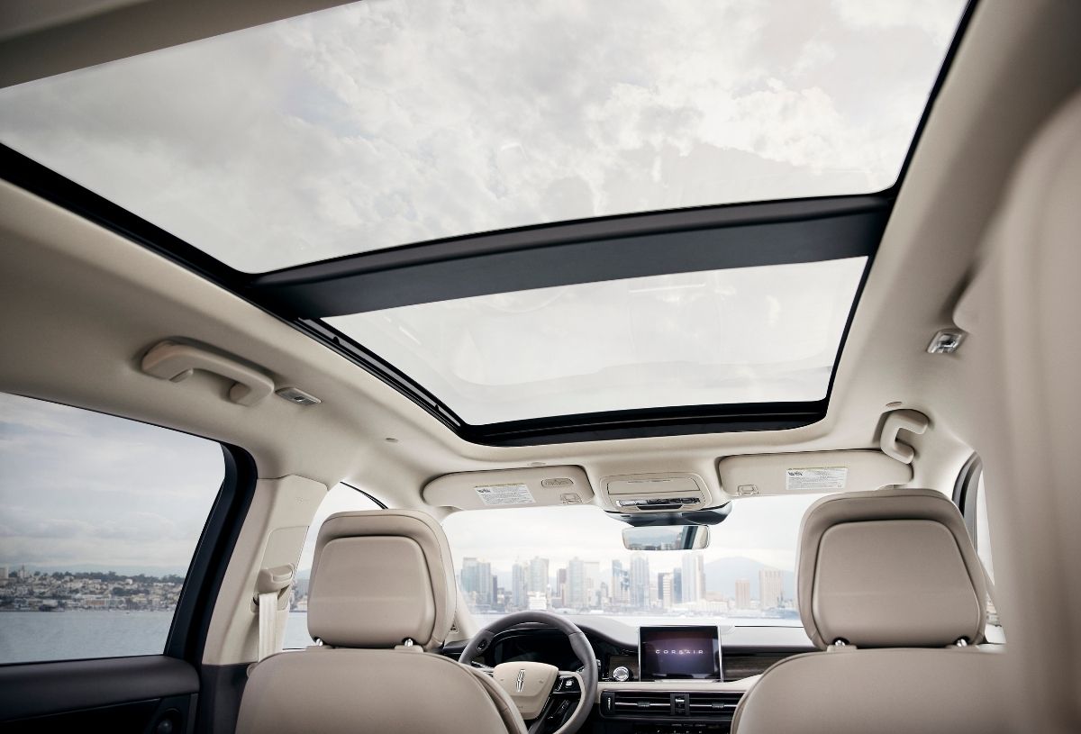 A bright outlook. The available panoramic Vista Roof® adds a spacious and airy feel to the interior of the Lincoln Corsair SUV.
