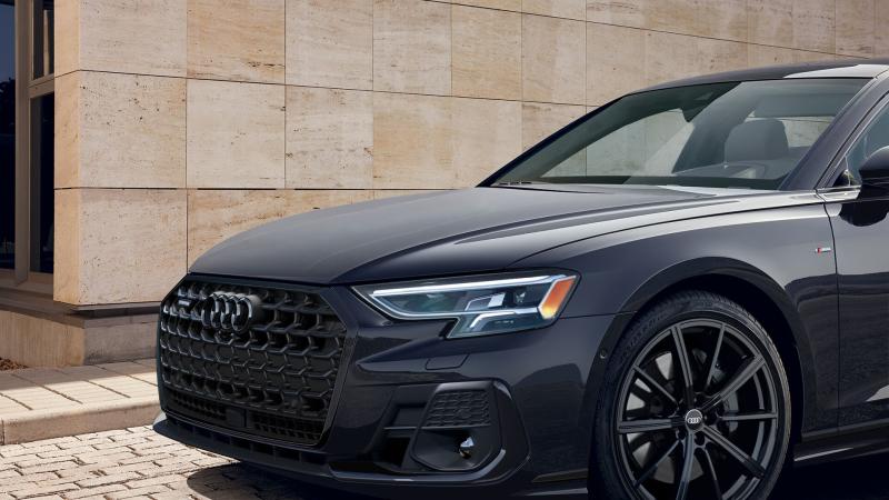 For a sportier look, choose the available Black optic plus package which features high-gloss black exterior elements, black Audi rings and badges, black brake calipers, and 21` 10-spoke design, gloss black wheels.