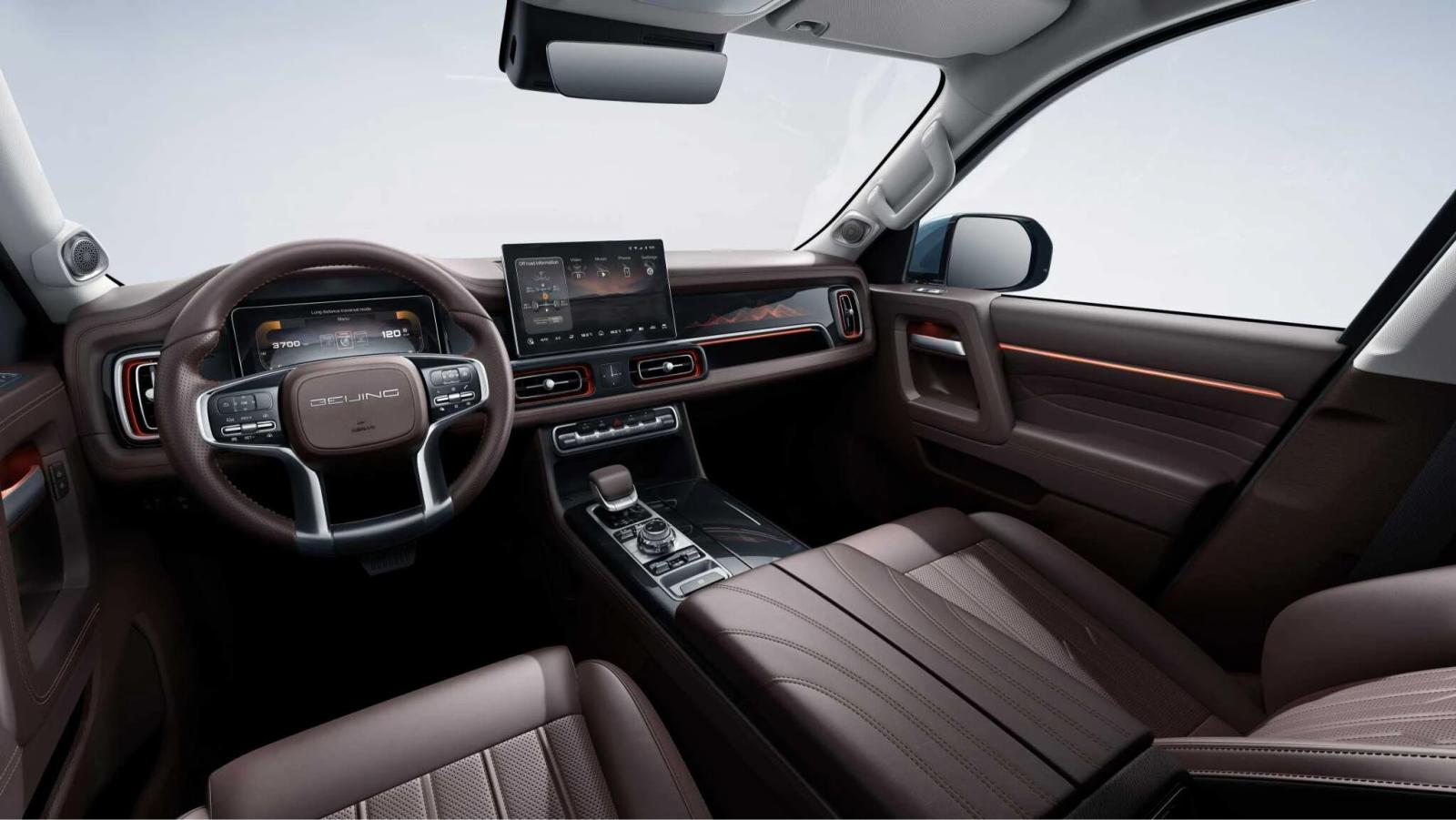 The Infinity theatre-grade luxury sound system along with the luxurious and comfortable first-class seats provides an experience of indulgent comfort.