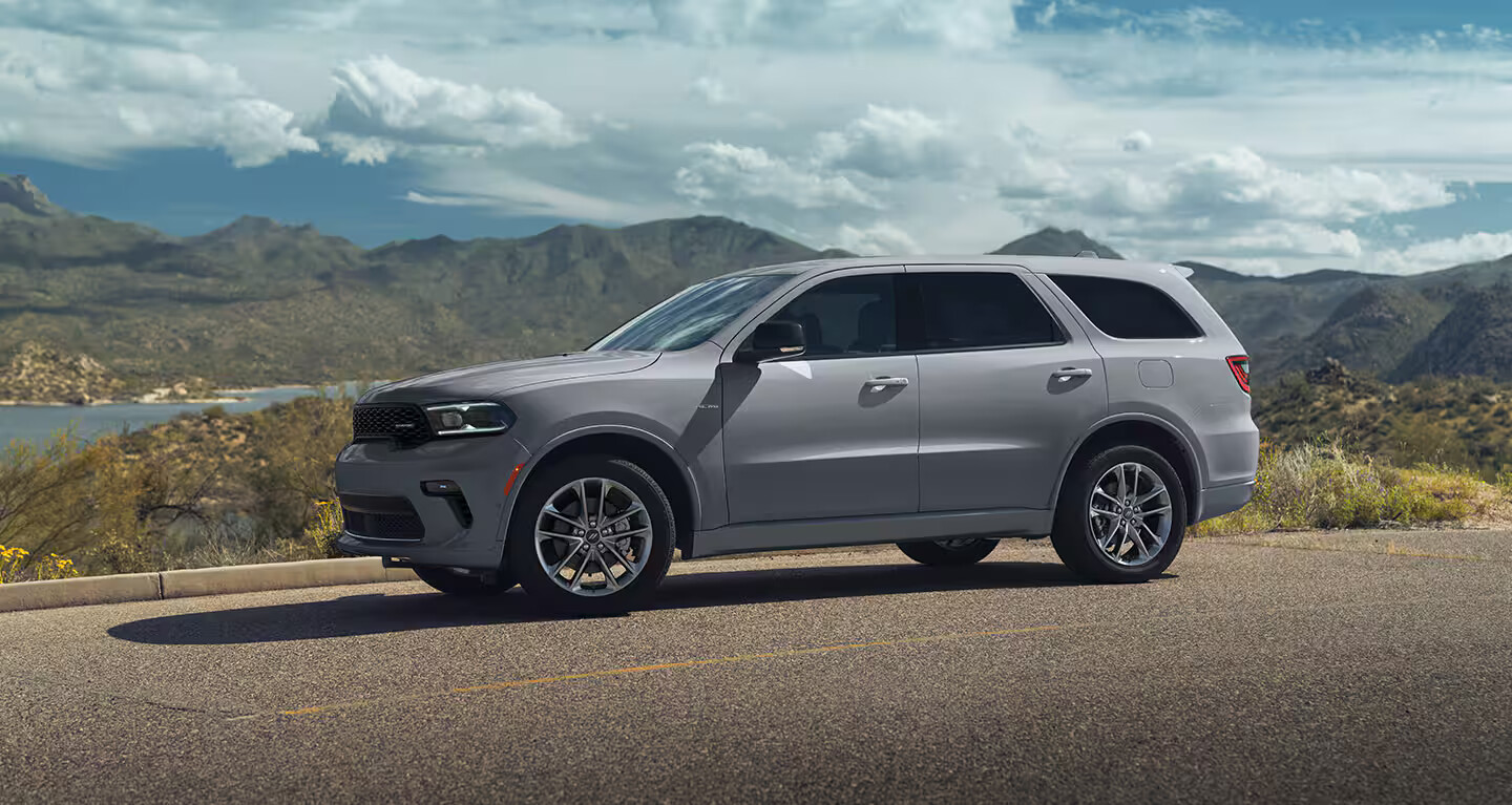 Along with its available HEMI® engine comes a fender badge that has been feared on the road for years. Durango asserts itself with a badge to match your trim, from the R/T to the infamous Hellcat.