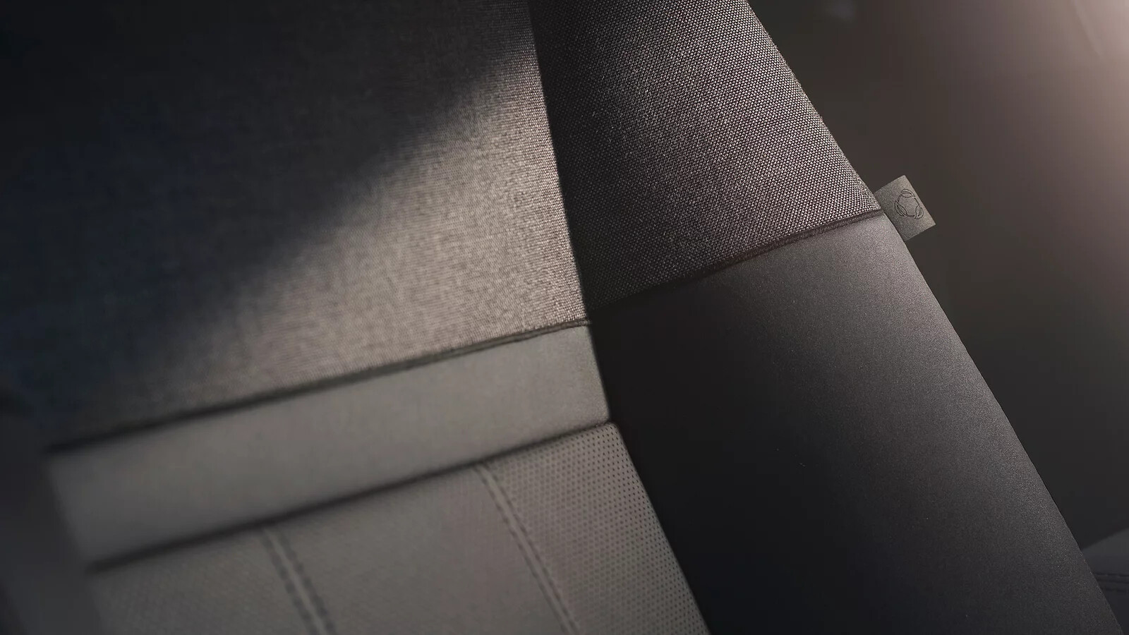Luxuriously curated materials include Windsor leather with a distinctive Herringbone Diamond perforation and Ebony perforated Ultrafabrics™, a leather-free alternative, with the tactile and contemporary Kvadrat™ wool blend.