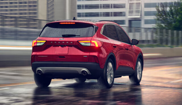 Graceful exteriors and thoughtfully designed interiors with a Panoramic Vista Roof, make the New Ford Escape perfect inside, out. It brings out the explorer inside you and lets you explore in style and absolute comfort.
