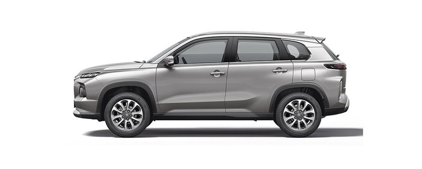 The strong shoulder line which runs from the front to the rear gives the car a robust profile.
The powerfully shaped front and rear fenders express a strong stance.