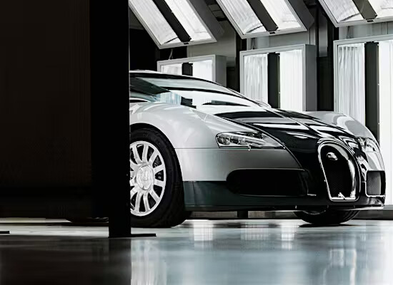 Barely any parts, components or systems could be taken from existing car concepts and used in the VEYRON. Everything had to be developed from scratch in order to achieve the performance specs and then everything had to be implemented in the car.