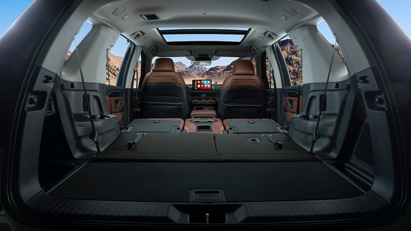 The Pilot has a spacious cargo area with plenty of room for luggage, tents, and packs, so you can gear up for your next adventure without worrying about overpacking.