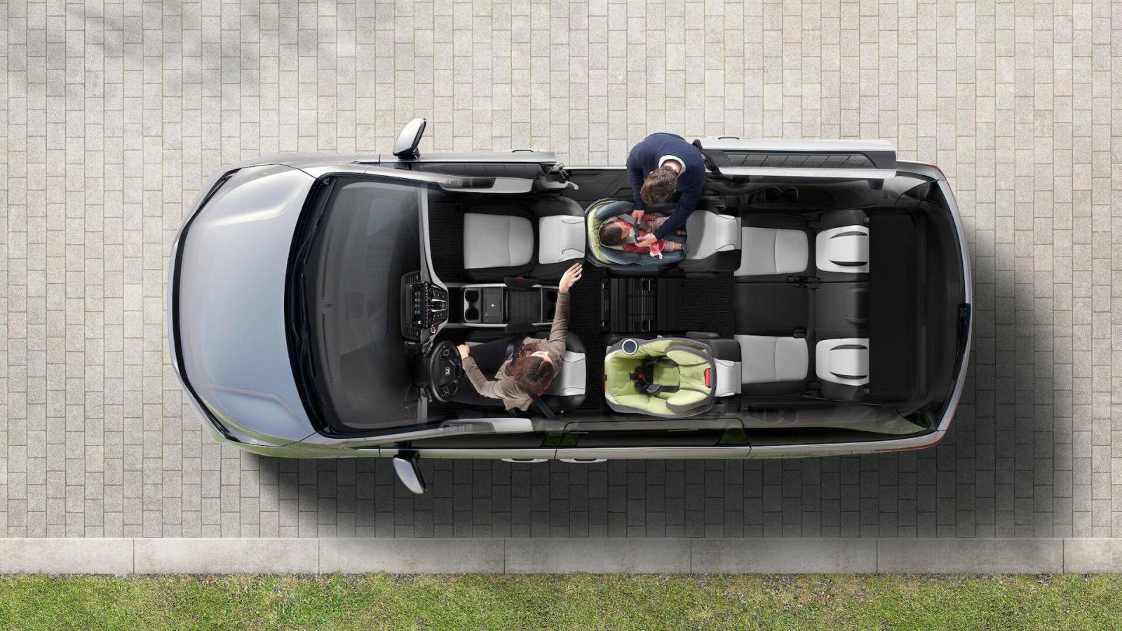 With seating for 8, the Odyssey is spacious and accommodating enough to make even long drives a breeze.