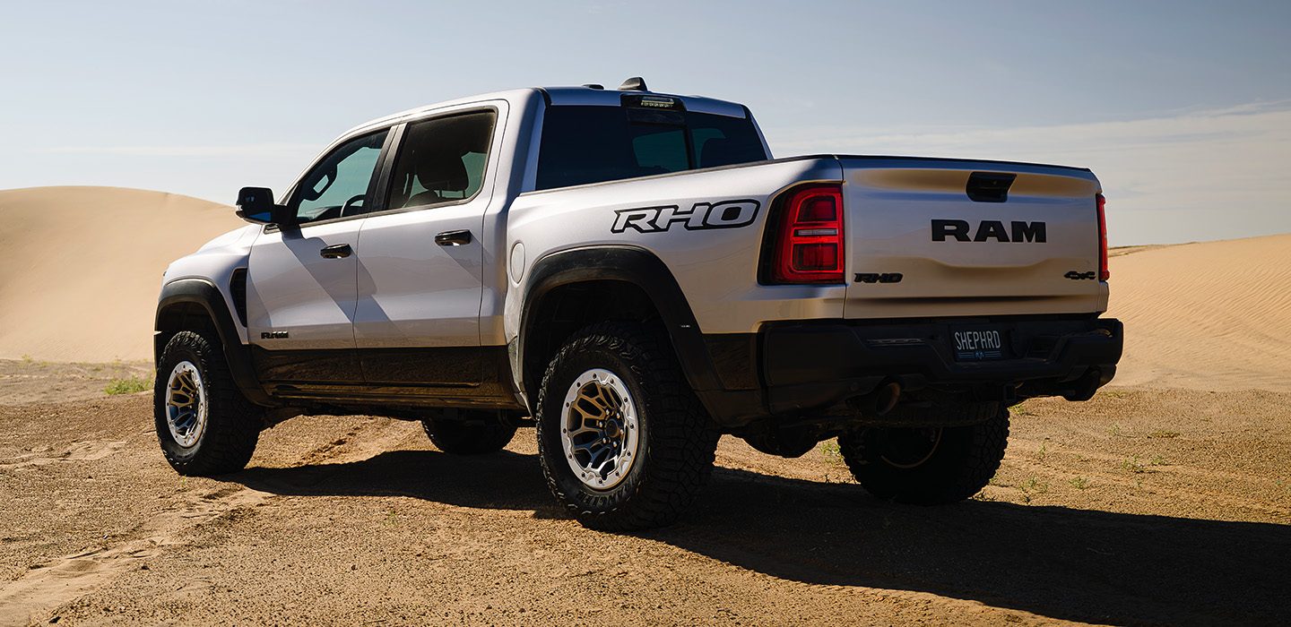 Sitting on 35-inch off-road ready tires and available 18-inch beadlock-capable wheels, this truck has a stance that is primed and ready to tackle nearly any terrain.